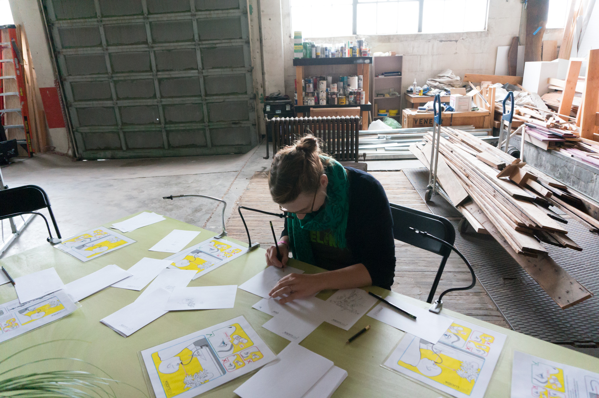 An attendee uses NeoLucida for a drawing.&nbsp;